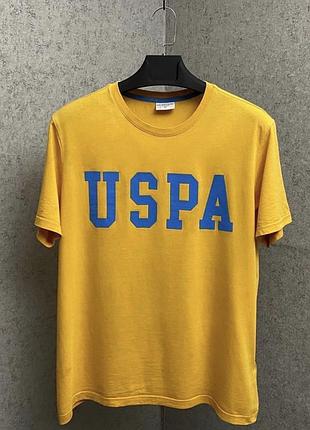 Жовта футболка від бренду u.s. polo assn