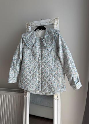 Куртка h&m як нова легка тримає форму
