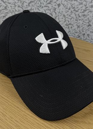 Кепка under armour з великим логотипом