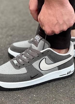 Nike air force 4