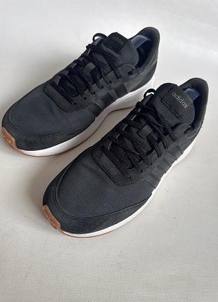 Кросівки adidas 2