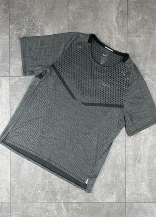 Nike running футболка