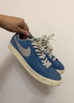 Кросівки nike low замшеві, синій/білий, розмір 41 (26 см)
