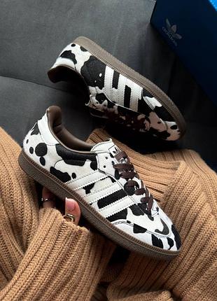 Samba og cow print dark brown white