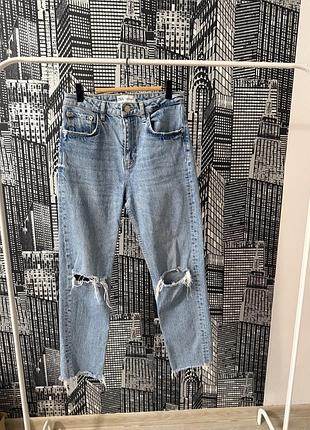 Жіночі блакитні джинси з розрізами zara джинси з необробленим краєм зара