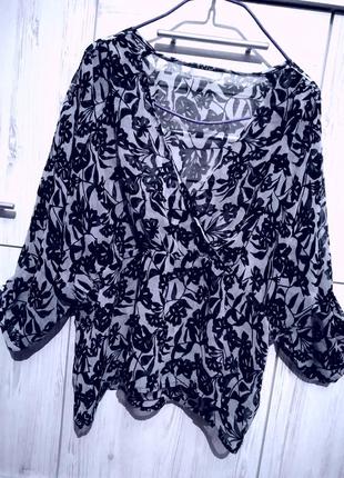 Базовий шифоновий невагомий блузон/блузка/блуза распашона на запах plus size saint tropez.