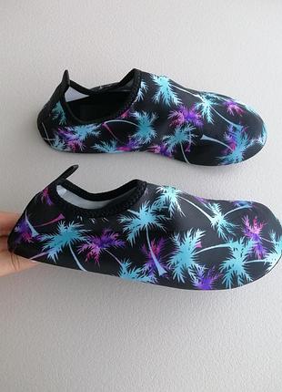 Новые аквашузы р.39-40.