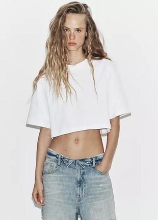 Футболка- топ вкорочена zara