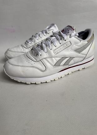 Шкіряні кросівки reebok