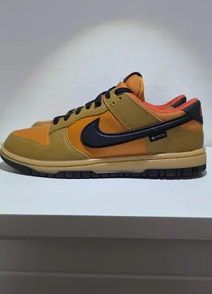 Кросівки nike dunk low gtx, hq2053 700, us8 eu 41 26cm