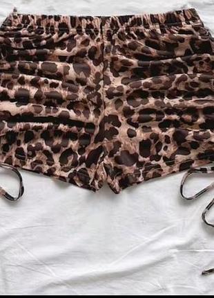 Шорти в леопардовий принт shein xs