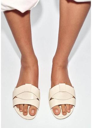 Шлепки zara