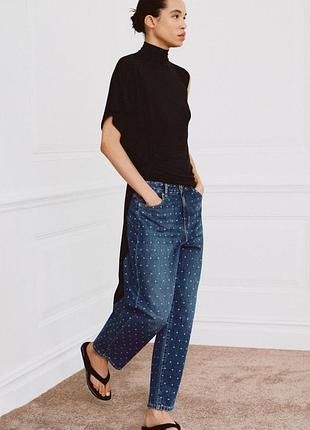 Расслабленные джинсы zara
