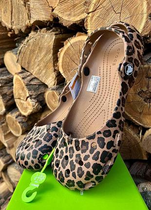 Женские босоножки crocs classic animal ballet sepia/leopard crocs женские босоножки classic animal ballet sepia/leopard