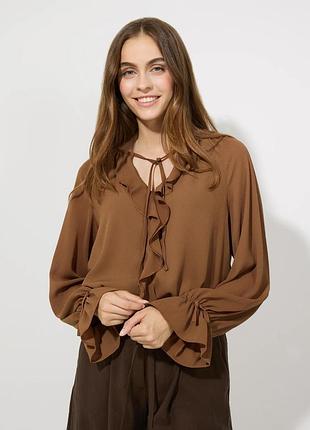 Блуза  бренду h&m