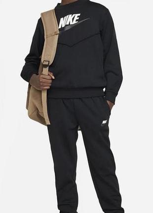 Спортивний костюм nike оригінал р.128/137