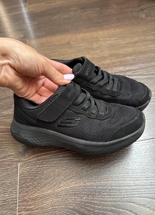 Кросівки skechers