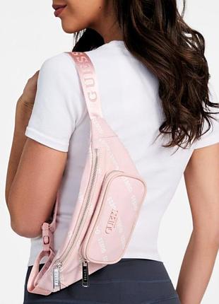 Поясная сумка multi zip fanny pack guess бананка с логотипом