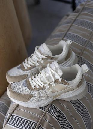 Кросівки nike