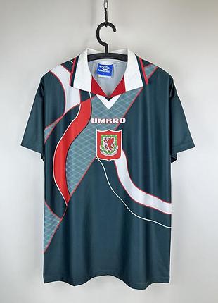 Вінтажна футбольна футболка збірної umbro wales national football team (1996/1998)