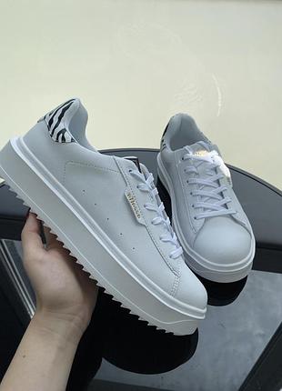 Жіночі кросівки ellesse оригінал нові білі кеди еліс зебра