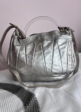 Шкіряна сумка furla carmen metallic silver leather