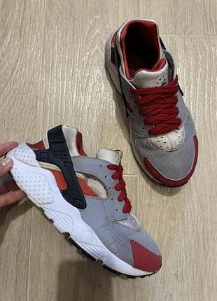 Кроссовки nike huarache. оригинал❗️