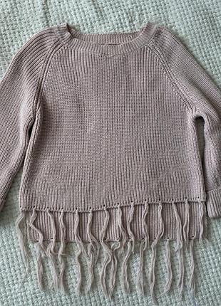 Светр жіночий вʼязаний пудровий, ніжно рожевий з бахромою і  підкачаним рукавом 3/4