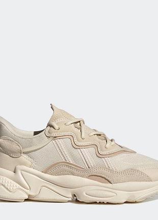 Жіночі кросівки adidas originals ozweego gx1981 у бежевому кольорі.