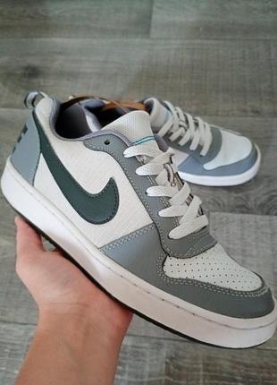 Кросівки nike,38 розмір