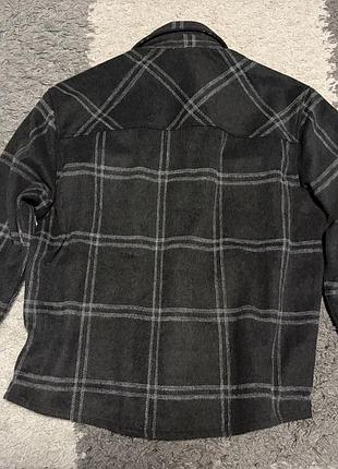 Тепла куртка сорочка pull&bear l 7