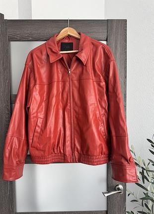 Куртка жіноча zara з екошкіри, розмір xl, червона
