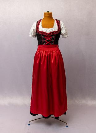 Длинный дырь с вышивкой лентами по линии декольте ✂️2116 trachten📍размер 38 (m), передник в комплекте, детали в описании