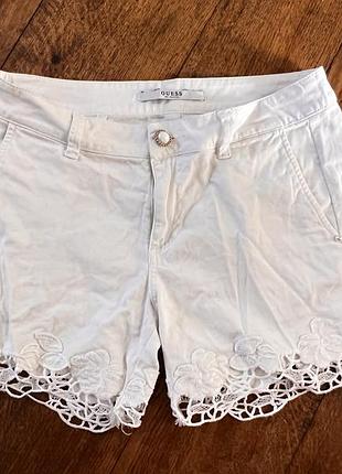 Шорти білі guess