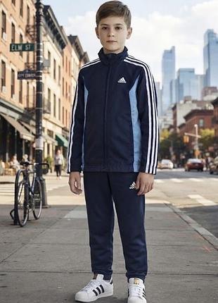 Куртка демісезонна на флісі з капюшоном на кишенями + спортивні штани adidas (оригінал)