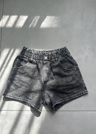 Джинсовые шорты zara 122p