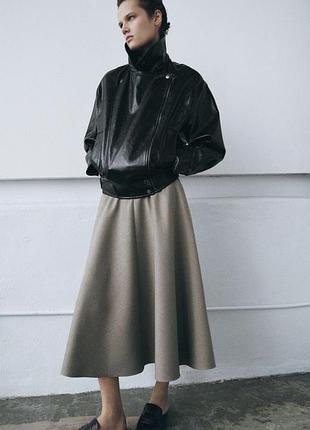 Нова куртка під шкіру zara