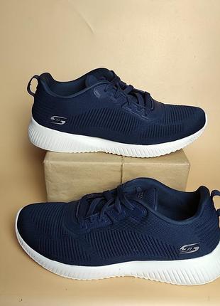 Кроссовки skechers р.39 длина стельки 25 см.