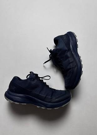 Кроссовки мужские arc’teryx gore-tex