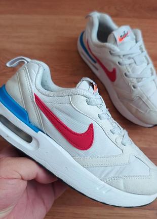 Оригінальні nike p33  довжина устілки по факту 21см