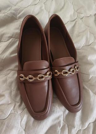 Лофери з ланцюжком macaroon asos design 38р