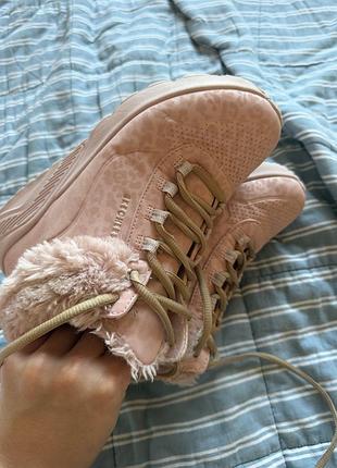Ботінки рожеві skechers 33 розмір
