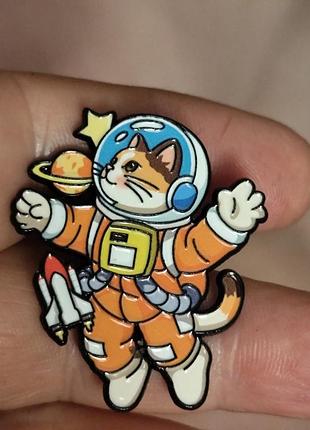 Брошь брошка пин брошь металл эмаль кот кошка космос космонавт