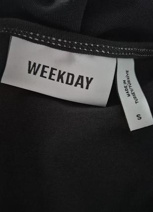 Лонгслив weekday 4