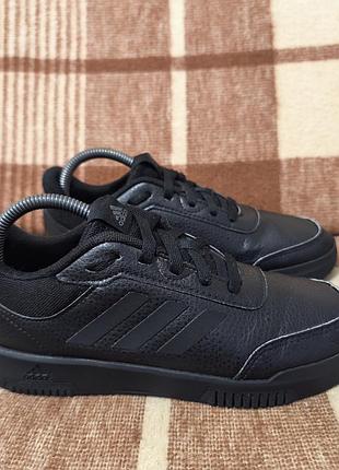 Детские кроссовки adidas