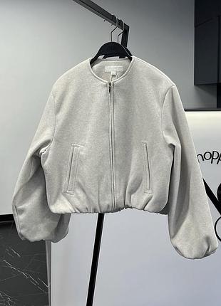 В наявності! шикарний тепла куртка букле zara бомбер, пальто