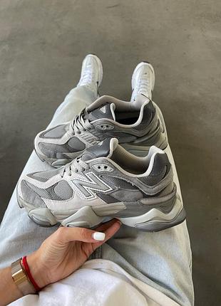 Серые кроссовки унисекс new balance 9060 grey beige х нью беланс 43