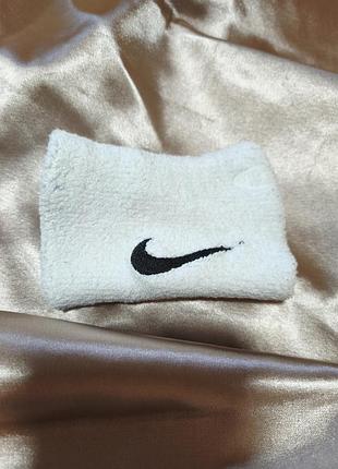 Nike напульсник