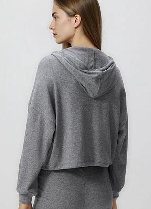 Кофта на замку reserved 3