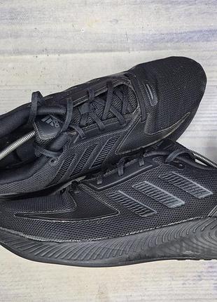 Кроссовки adidas